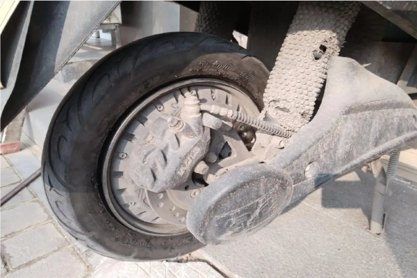 花莲市电动车补胎换胎